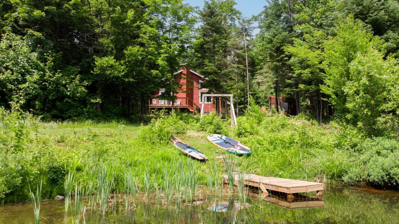 Les Chalets Tourisma - Chalet Dans Les Bois Avec Lac Prive - Le Colibri Saint-Raymond Luaran gambar